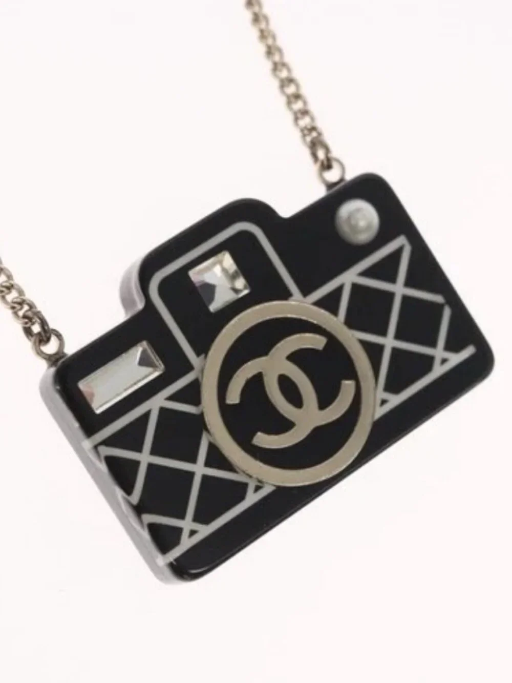 CHANEL brand	chanel color	black